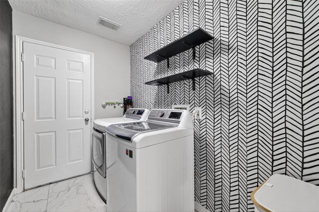 21202 Barker Canyon Lane, Katy, TX 77450