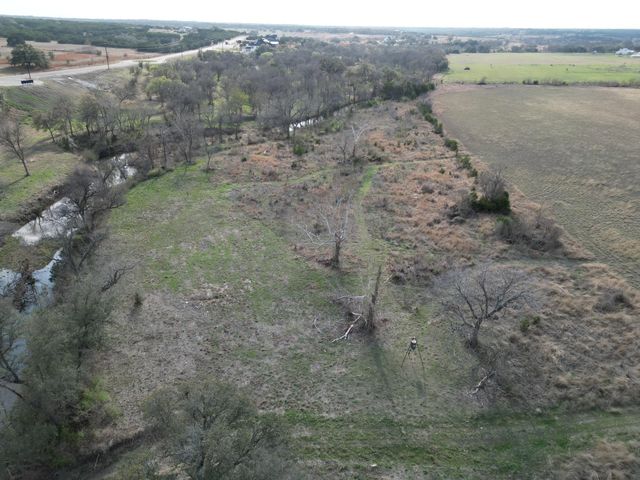 117 Scotty LN, Liberty Hill, TX 78642