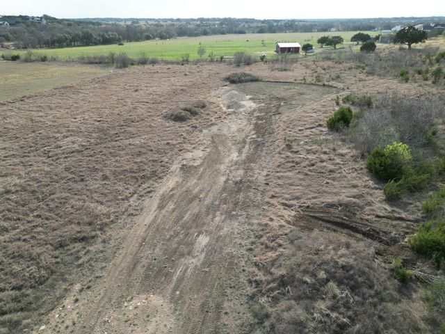 117 Scotty LN, Liberty Hill, TX 78642