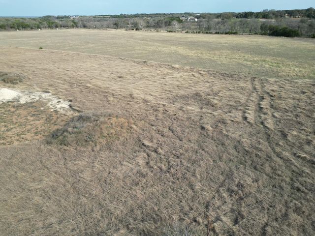 117 Scotty LN, Liberty Hill, TX 78642