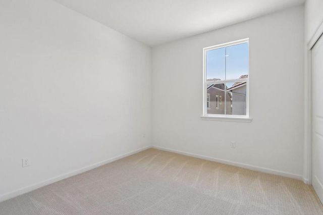 2221 Daisy Drive, Hollister, CA 95023