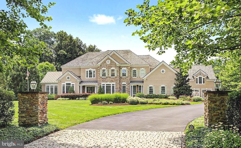 111 MEADOW VIEW DR, DOYLESTOWN, PA 18902 — exterior