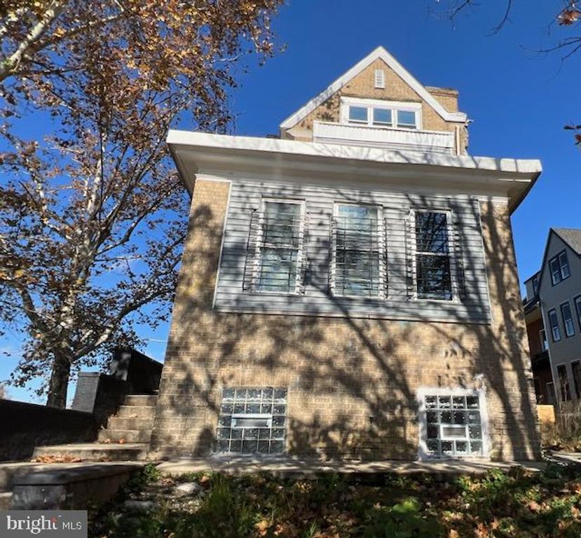 1329 W ROOSEVELT BLVD, Philadelphia, PA 19140