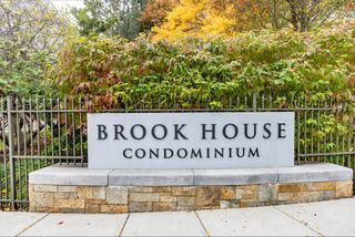 99 Pond Ave 409, Brookline, MA 02445