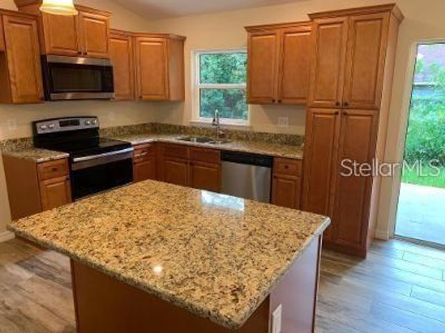 1295 12TH STREET, Orange City, FL 32763