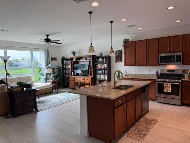 11941 SW JASPER LAKE Way, Port St. Lucie, Port St Lucie, FL 34987