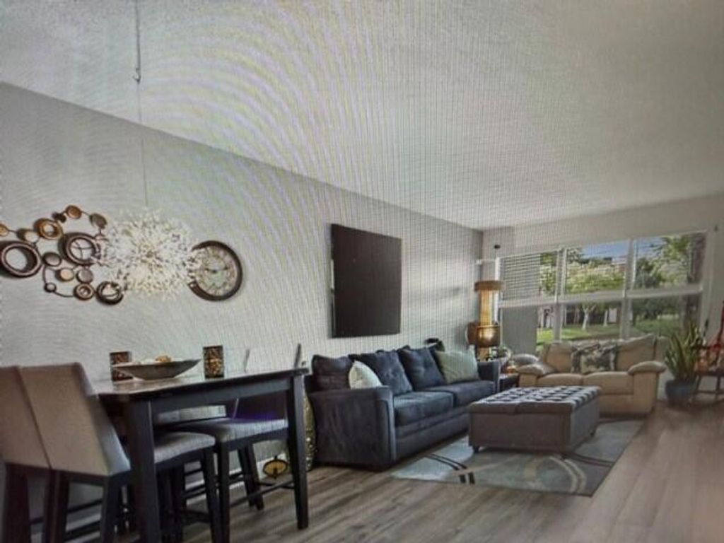 Image 12 of property listing at 2308 S Cypress Bend Drive #123, Pompano Beach, FL 33069