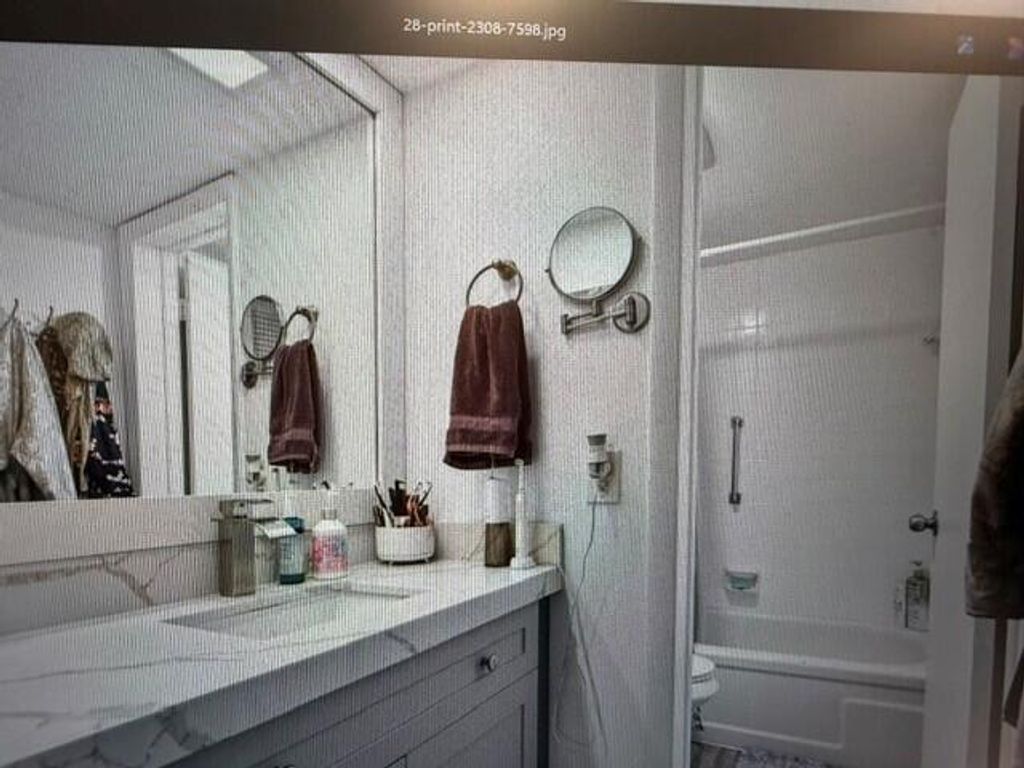 Image 21 of property listing at 2308 S Cypress Bend Drive #123, Pompano Beach, FL 33069