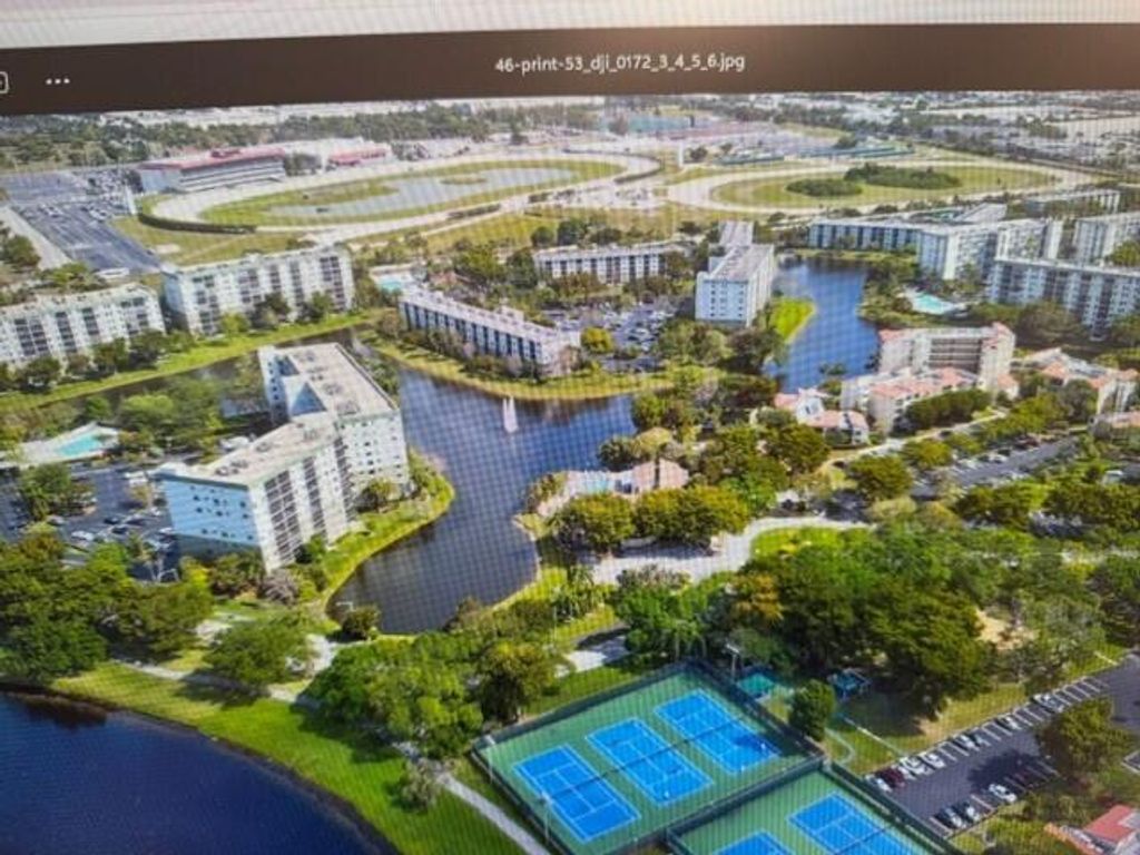 Image 29 of property listing at 2308 S Cypress Bend Drive #123, Pompano Beach, FL 33069