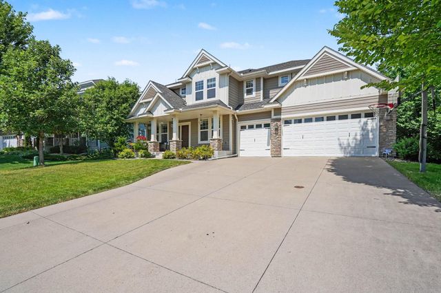 5310 Black Oaks Lane N, Plymouth, MN 55446