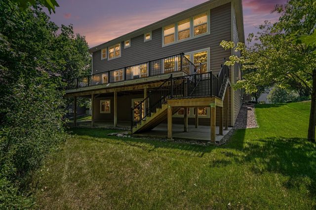 5310 Black Oaks Lane N, Plymouth, MN 55446