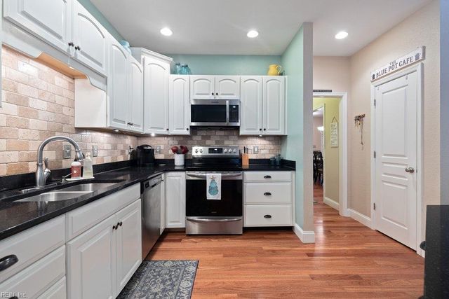 104 Egret CV, Moyock, NC 27958