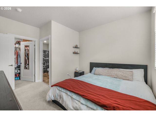 17126 Sw SNOWDALE St 102, Beaverton, OR 97007