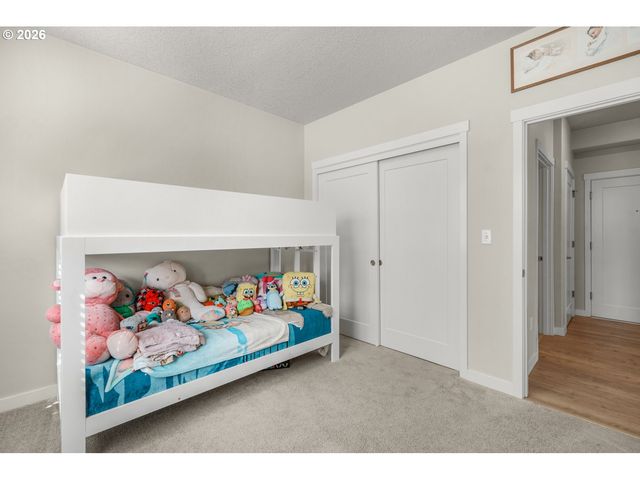 17126 Sw SNOWDALE St 102, Beaverton, OR 97007