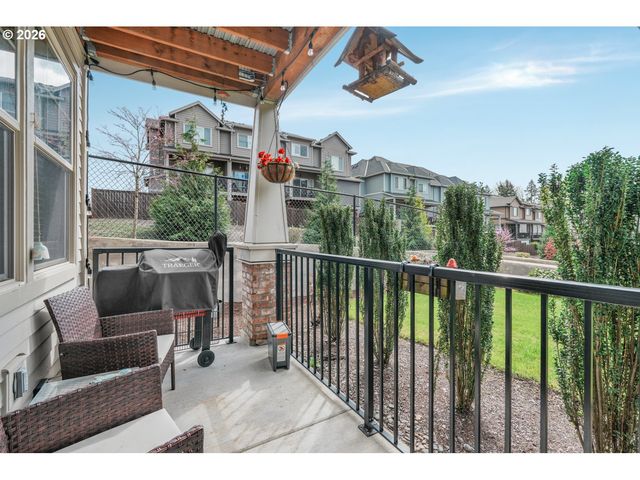 17126 Sw SNOWDALE St 102, Beaverton, OR 97007