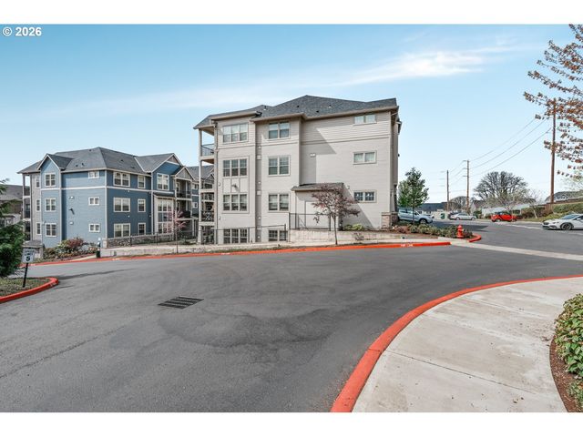 17126 Sw SNOWDALE St 102, Beaverton, OR 97007