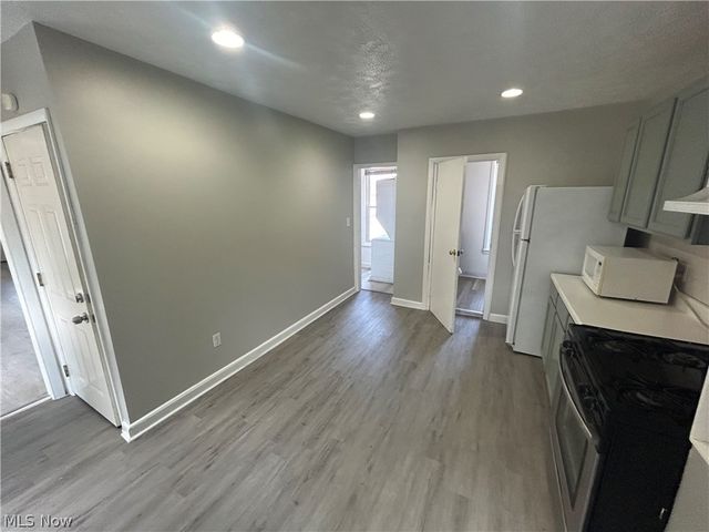 1955 E 120th Street 3, Cleveland, OH 44106