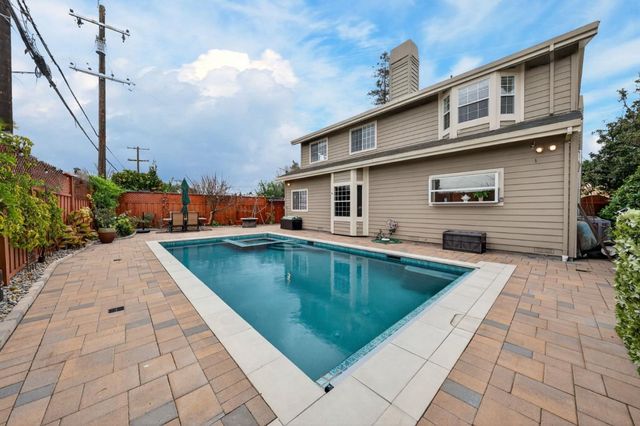 2357 Sunny Vista, San Jose, CA 95128