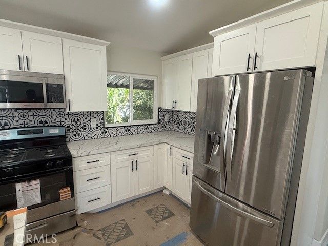 215 S Sullivan Lane 220, Santa Ana, CA 92704