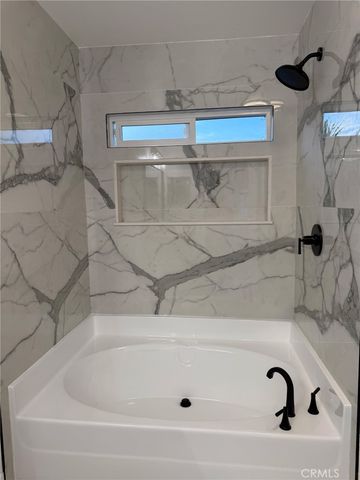 215 S Sullivan Lane 220, Santa Ana, CA 92704