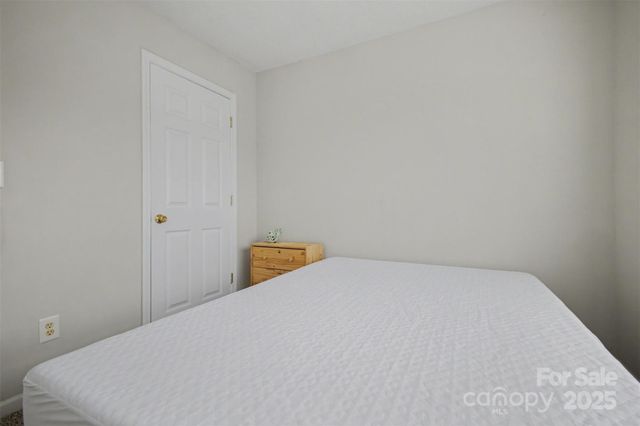 14239 Tranters Creek Lane, Charlotte, NC 28273