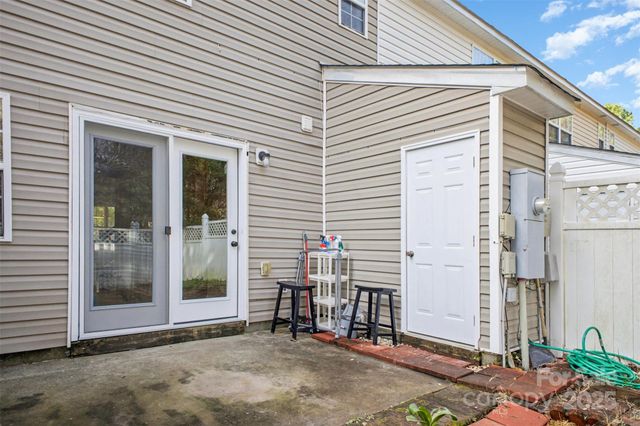 14239 Tranters Creek Lane, Charlotte, NC 28273