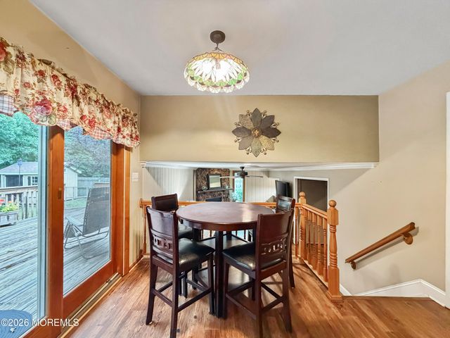 17 Feathertree Court, Howell, NJ 07731