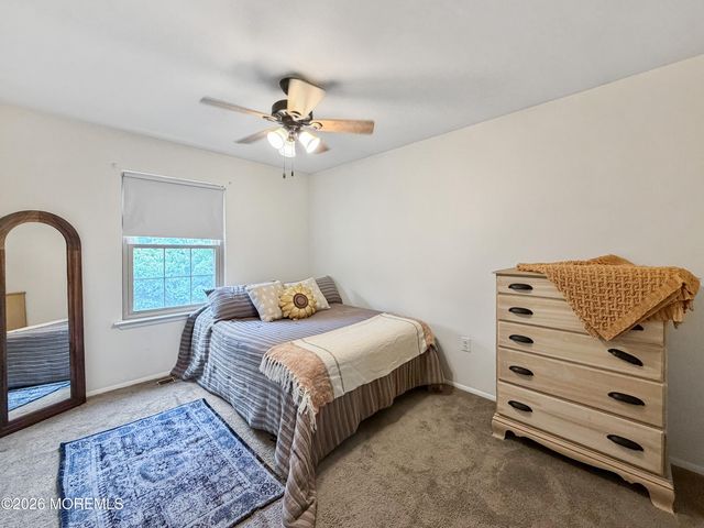 17 Feathertree Court, Howell, NJ 07731