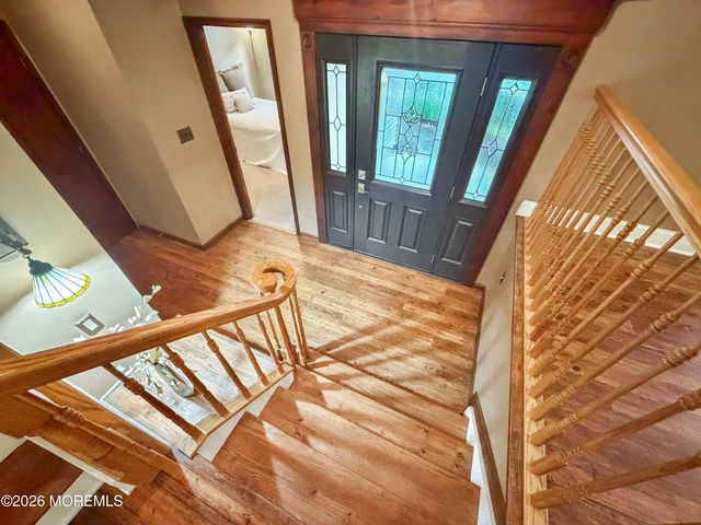 17 Feathertree Court, Howell, NJ 07731