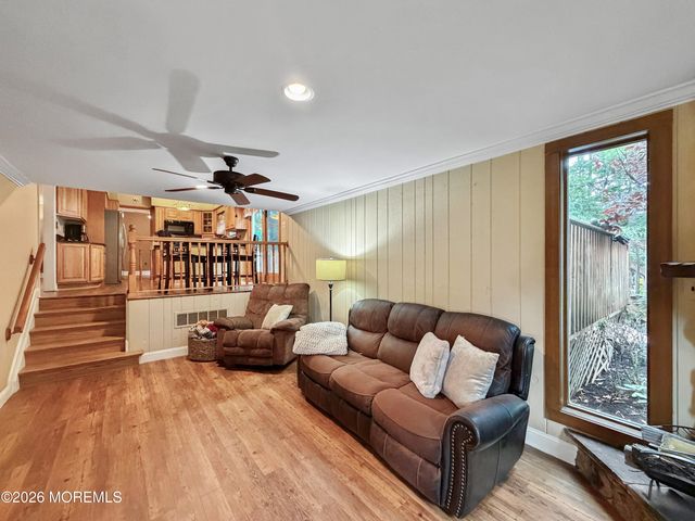 17 Feathertree Court, Howell, NJ 07731