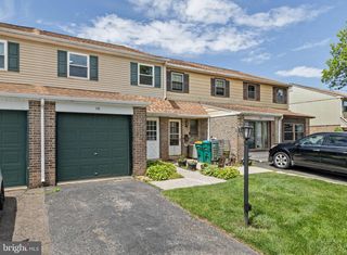 110 ORCHARD CT, Royersford, PA 19468