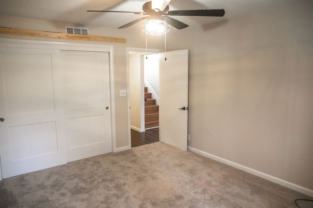 21 Vaughns Gap Rd Apt 12, Nashville, TN 37205