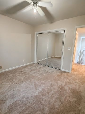 21 Vaughns Gap Rd Apt 12, Nashville, TN 37205