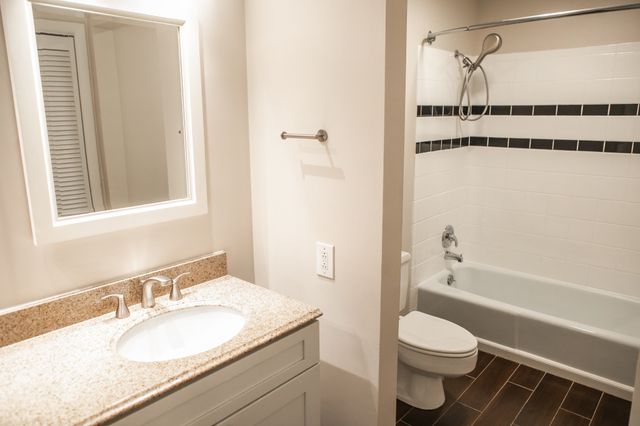 21 Vaughns Gap Rd Apt 12, Nashville, TN 37205