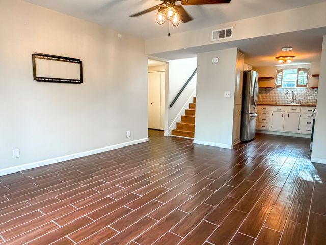 21 Vaughns Gap Rd Apt 12, Nashville, TN 37205