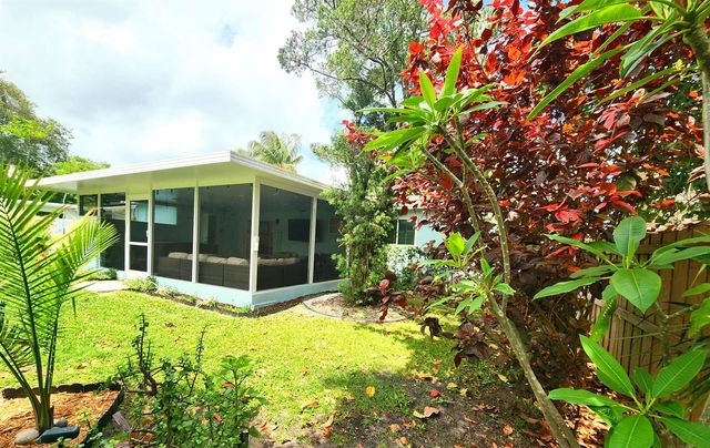 3546 Betty Ann Court E, West Palm Beach, FL 33403