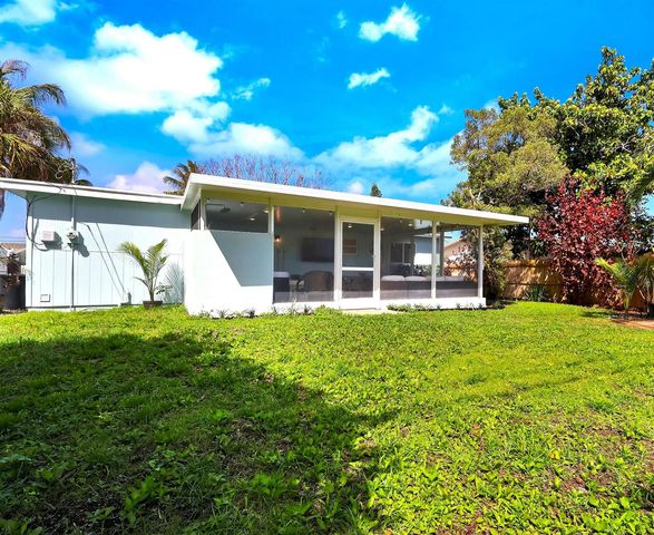 3546 Betty Ann Court E, West Palm Beach, FL 33403