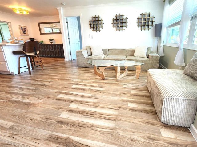 3546 Betty Ann Court E, West Palm Beach, FL 33403