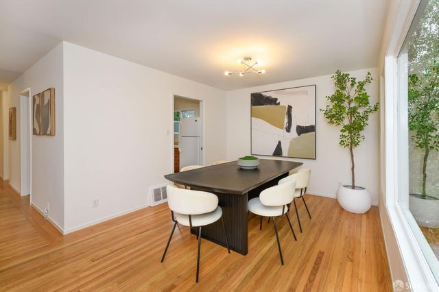 497 Dellbrook Avenue, San Francisco, CA 94131