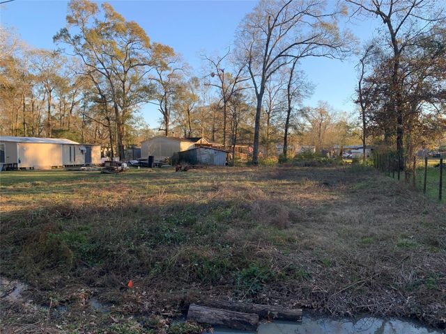 27228 Royal Coach Lane, New Caney, TX 77357