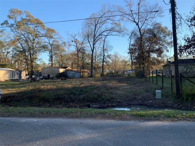 27228 Royal Coach Lane, New Caney, TX 77357
