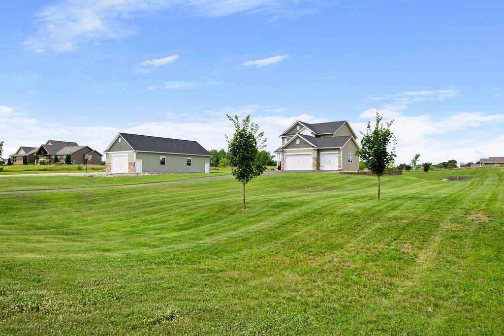 10604 273rd Avenue NW, Livonia Twp, MN 55398