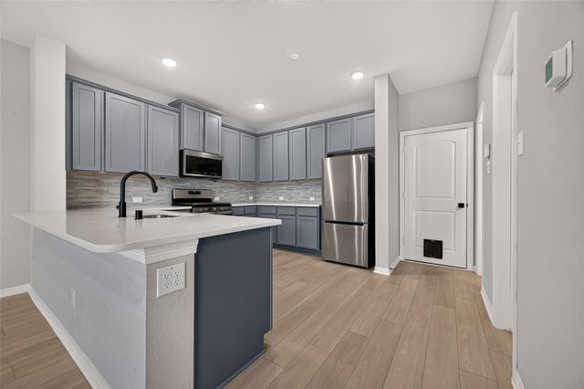 8033 Scanlan Trail, Sienna Plantation, TX 77459