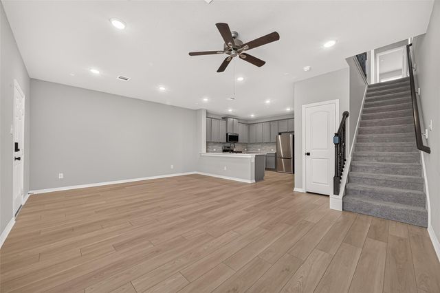 8033 Scanlan Trail, Sienna Plantation, TX 77459