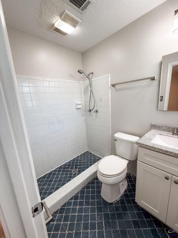 128 Barnesdale Dr, Warner Robins, GA 31093