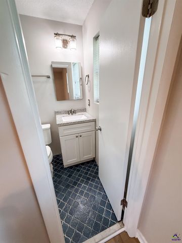 128 Barnesdale Dr, Warner Robins, GA 31093