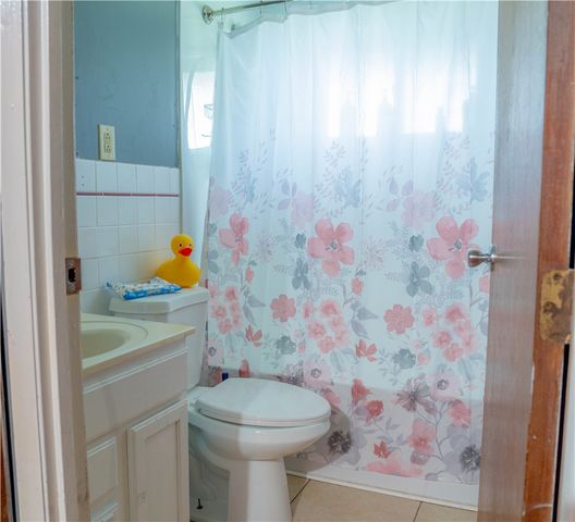 6532 Lemans Lane, Dayton, OH 45424