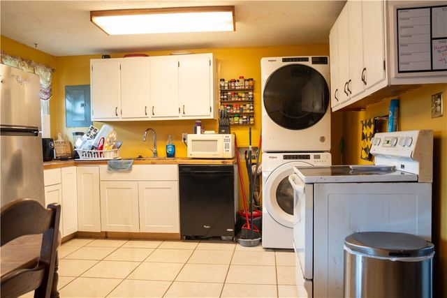 6532 Lemans Lane, Dayton, OH 45424