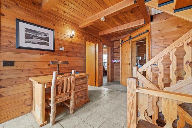9225 400th AVENUE, Genoa City, WI 53128