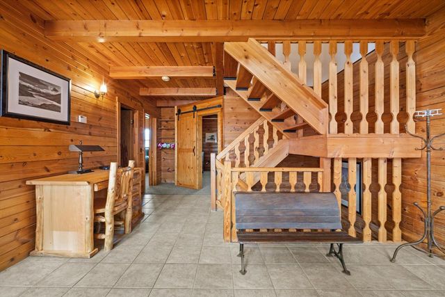9225 400th AVENUE, Genoa City, WI 53128